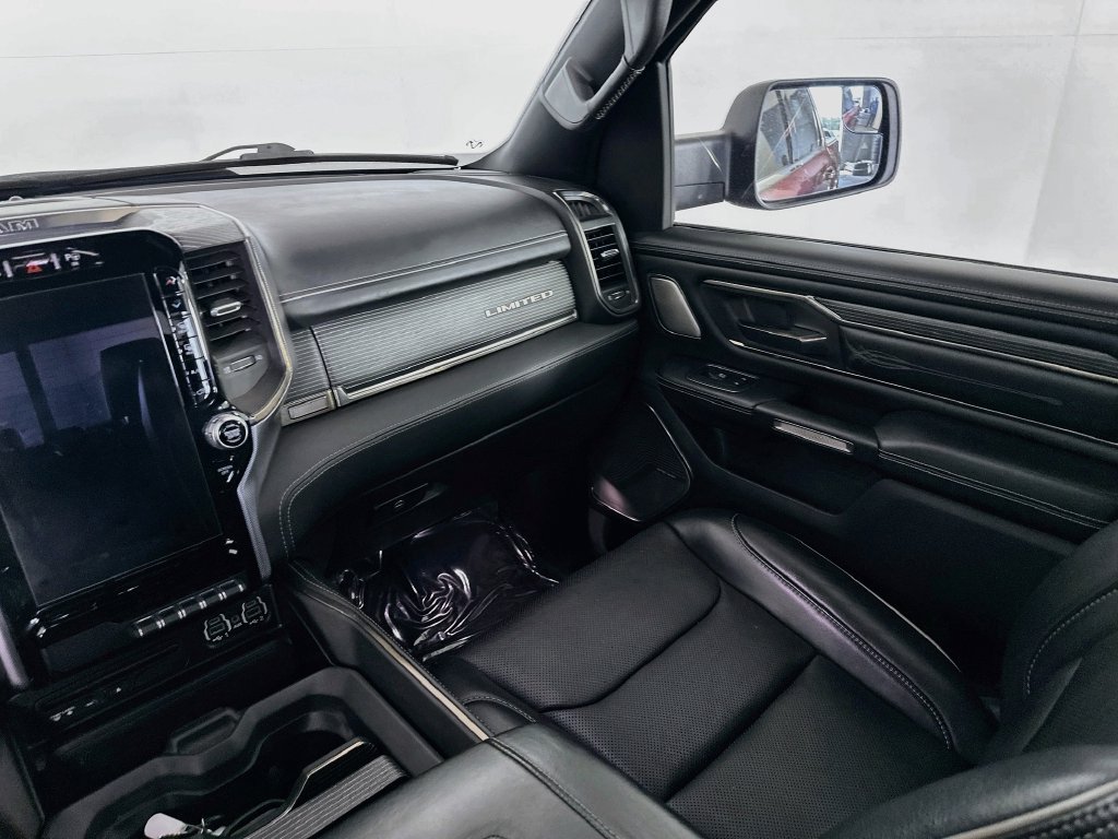 Used 2019 RAM 1500 Limited AWD/4WD image 30