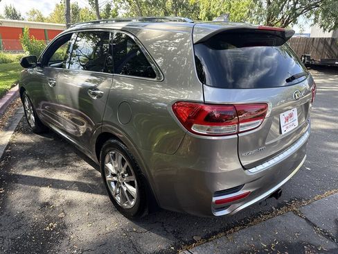 Used 2016 Kia Sorento SX AWD/4WD image 3