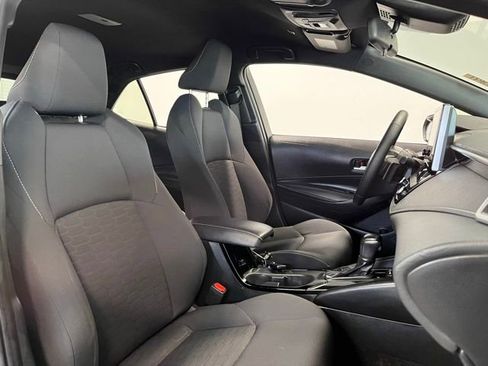 Used 2025 Toyota Corolla SE image 10