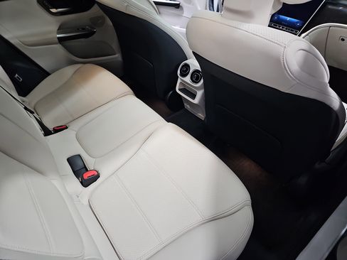 Certified 2026 Mercedes-Benz GLC 300 image 12