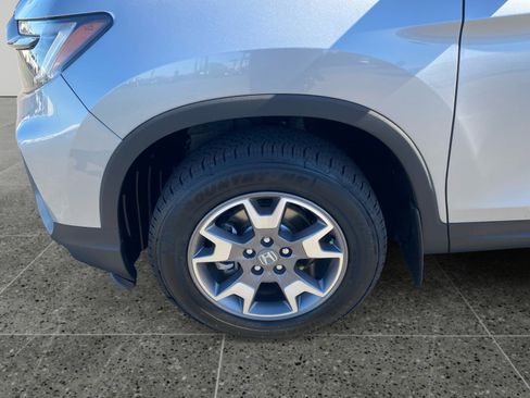 Used 2023 Honda Passport TrailSport image 14