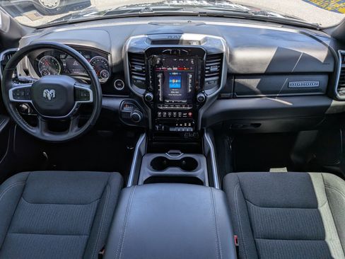 Used 2020 RAM 1500 Big Horn RWD image 14