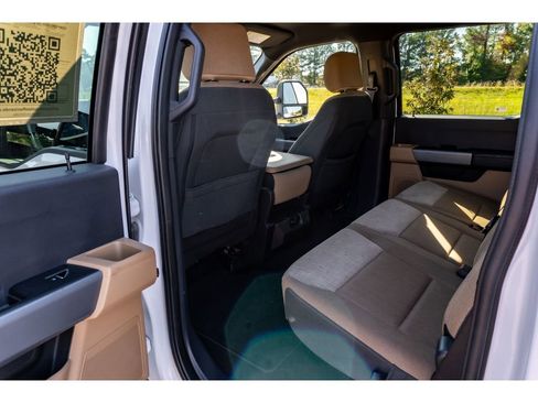 Used 2024 Ford F250 XLT image 12