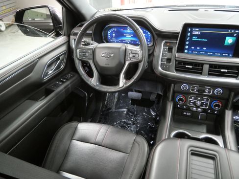 Used 2022 Chevrolet Tahoe RST w/ Sport Performance Package AWD/4WD image 42
