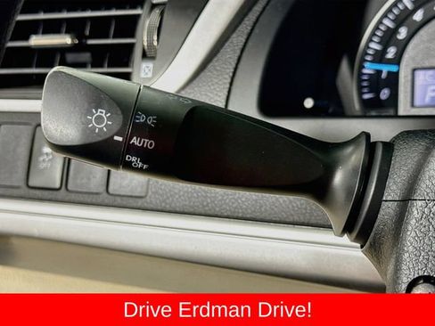 Used 2014 Toyota Camry LE FWD image 15
