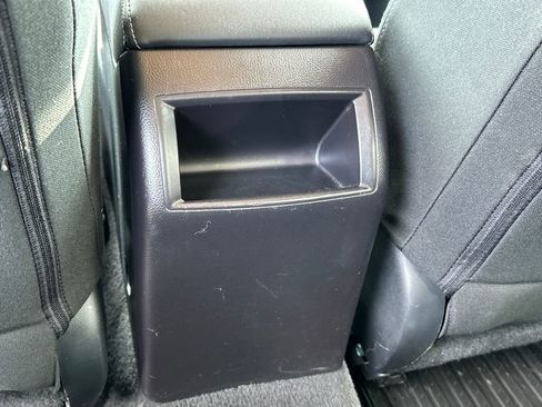 Used 2017 Subaru Outback 2.5i Premium image 22