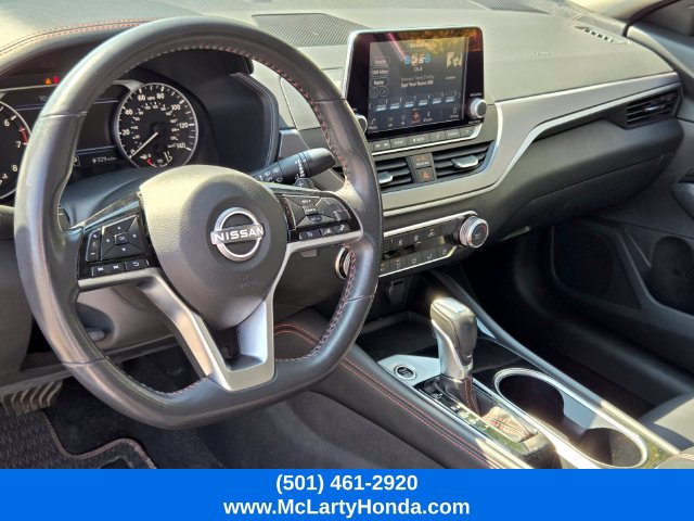 Used 2024 Nissan Altima 2.5 SR FWD image 8