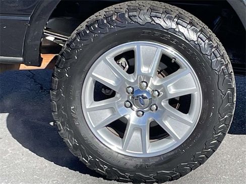Used 2013 Ford F150 Lariat w/ Luxury Equipment Group image 37