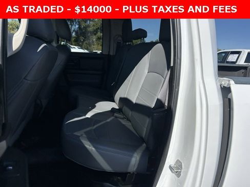 Used 2018 RAM 1500 Tradesman w/ Chrome Appearance Group image 15