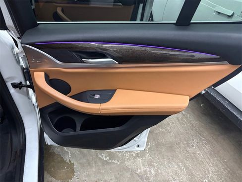 Used 2022 BMW X3 xDrive30i w/ Premium Package 2 image 17