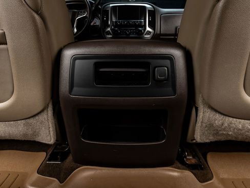 Used 2015 Chevrolet Silverado 2500 LTZ w/ LTZ Plus Package image 28