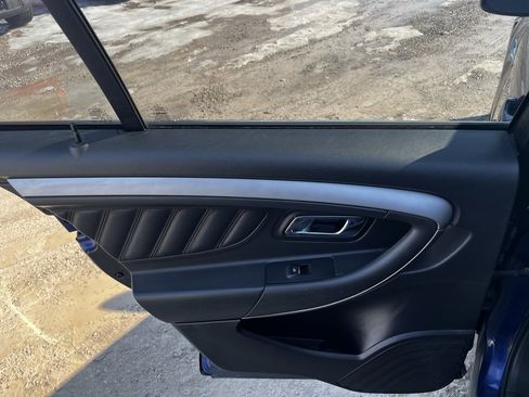 Used 2015 Ford Taurus SEL w/ Equipment Group 201A image 25