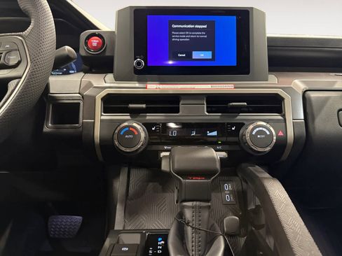 New 2025 Toyota Tacoma TRD Off-Road image 11