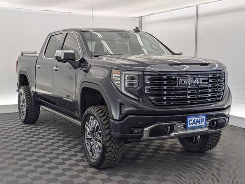 Used 2024 GMC Sierra 1500 Denali Ultimate AWD/4WD image 8