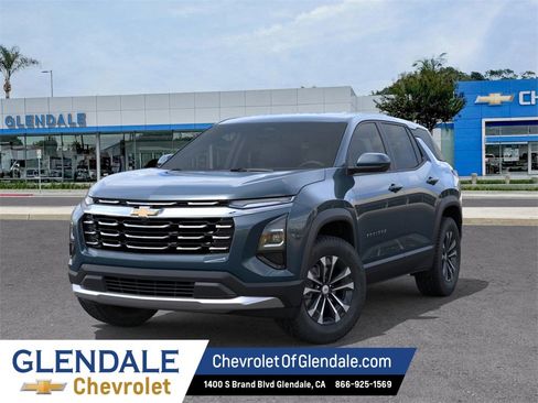 New 2026 Chevrolet Equinox LT w/ LPO, Floor Liner Package image 6