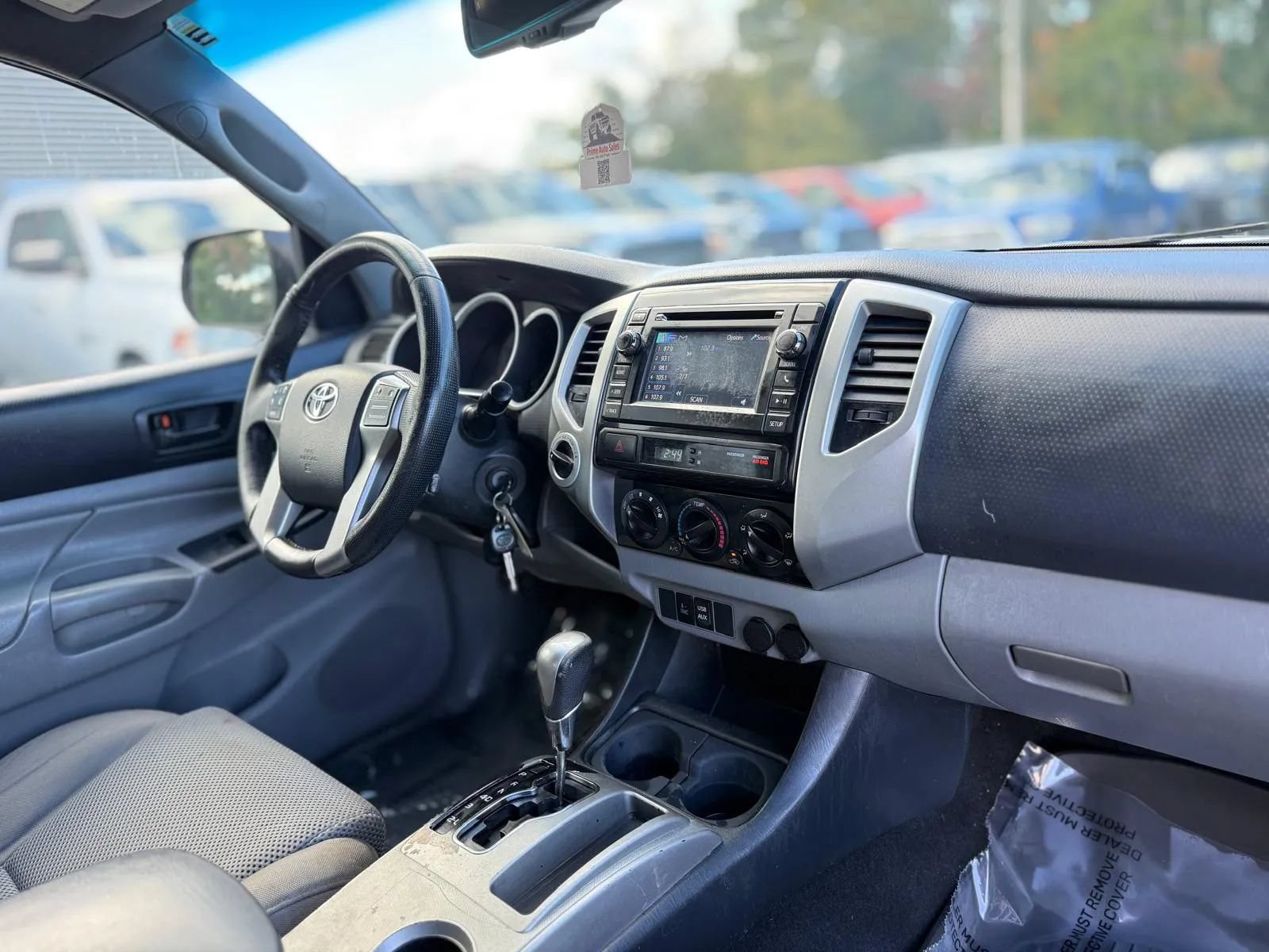 Used 2013 Toyota Tacoma 4x4 Double Cab w/ TRD Off-Road Pkg image 14