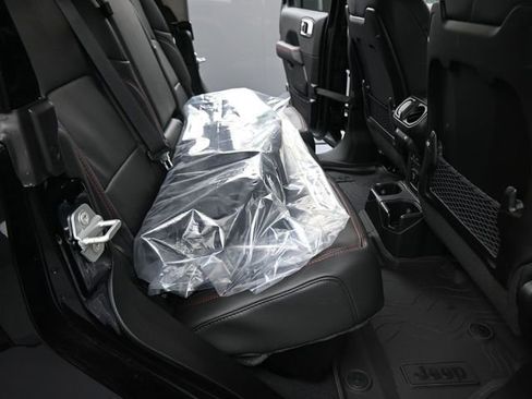 New 2026 Jeep Gladiator Rubicon image 39