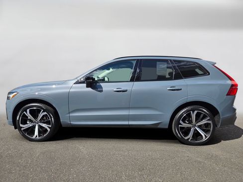 Certified 2024 Volvo XC60 B5 Ultimate w/ Protection Package Premier AWD/4WD image 2