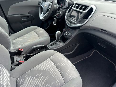 Used 2018 Chevrolet Sonic LS FWD image 14
