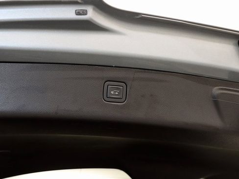 Used 2024 Chevrolet Blazer RS w/ Driver Confidence II Package image 30