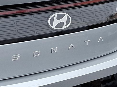 New 2026 Hyundai Sonata SEL FWD image 20