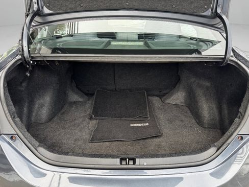 Used 2014 Toyota Corolla L image 14