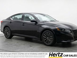 Used 2025 Nissan Altima 2.5 SV video 1