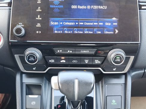 Used 2017 Honda CR-V Touring image 18