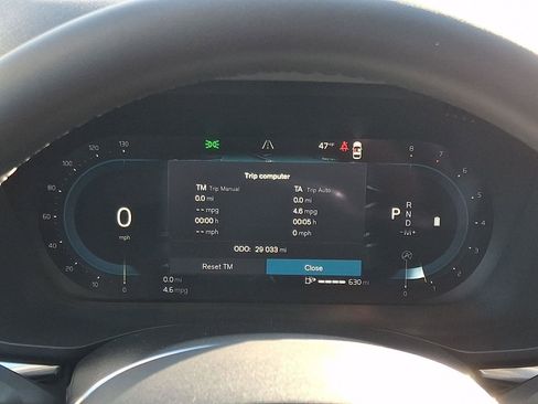 Certified 2023 Volvo XC60 B5 Core w/ Climate Package image 22