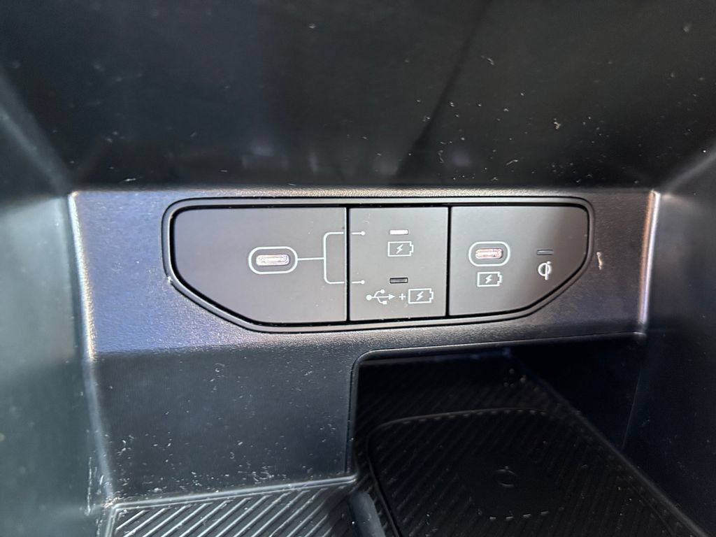 Used 2025 Kia Sorento EX w/ Panoramic Sunroof Package AWD/4WD image 18