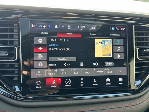 Used 2023 Dodge Durango GT image 30