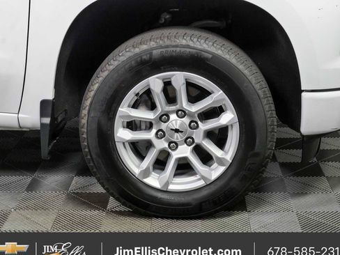 Certified 2026 Chevrolet Silverado 1500 RST AWD/4WD image 36