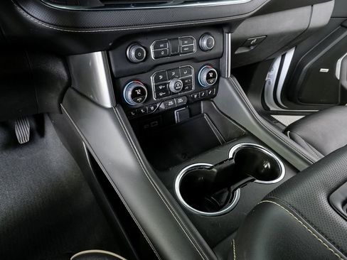 Used 2023 Chevrolet Tahoe Premier image 18