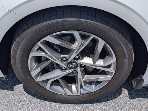 Used 2022 Hyundai Sonata SEL FWD image 9
