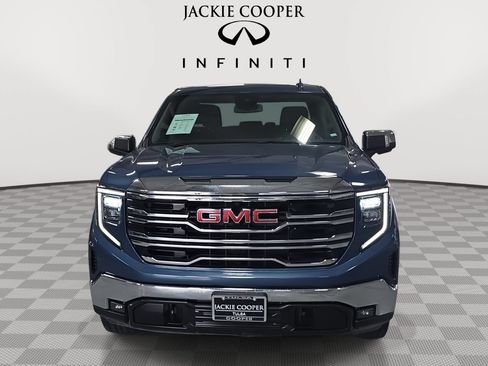 Used 2024 GMC Sierra 1500 SLT AWD/4WD image 2