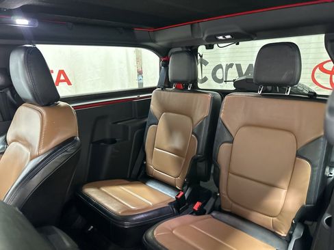 Used 2023 Ford Bronco Outer Banks image 18