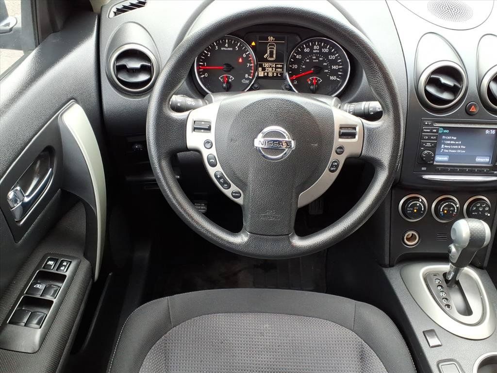 Used 2012 Nissan Rogue SV w/ Premium Pkg FWD image 5