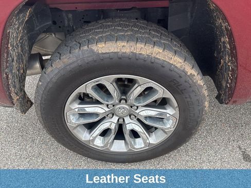 Used 2021 RAM 1500 Laramie w/ Sport Appearance Package image 9