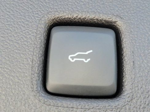 Certified 2025 Ford Escape ST-Line w/ Equipment Group 301A FWD image 10