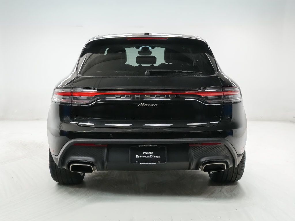Used 2026 Porsche Macan AWD/4WD image 11