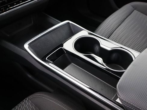 Used 2025 Chevrolet Equinox LT w/ Safety and Technology Package image 24