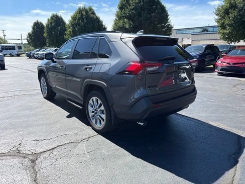Used 2025 Toyota RAV4 XLE Premium w/ Weather Package AWD/4WD image 5