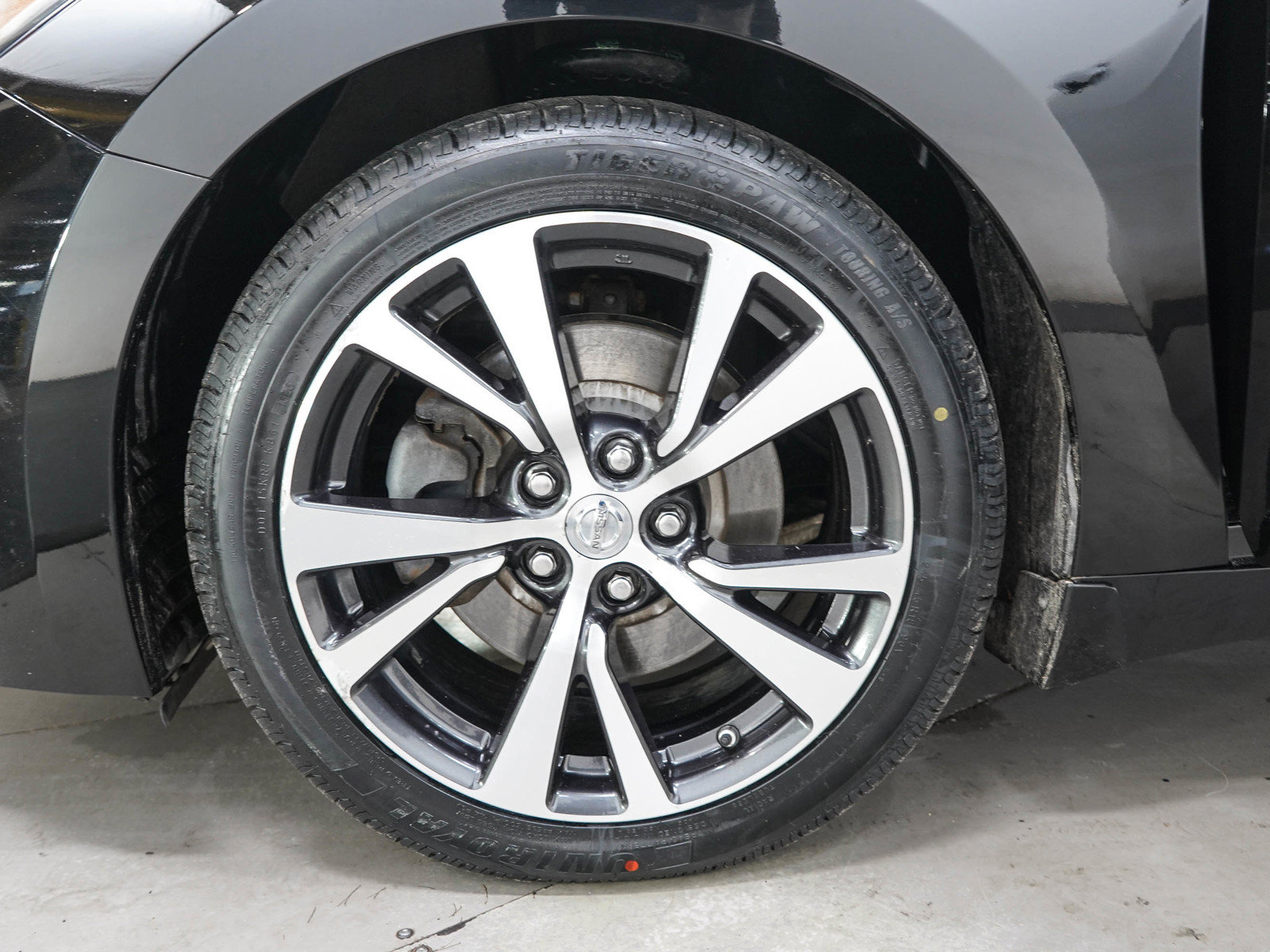 Used 2017 Nissan Maxima 3.5 SL FWD image 27