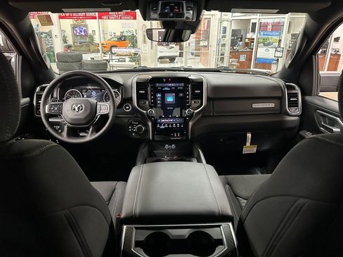 New 2026 RAM 1500 4x4 Crew Cab image 14