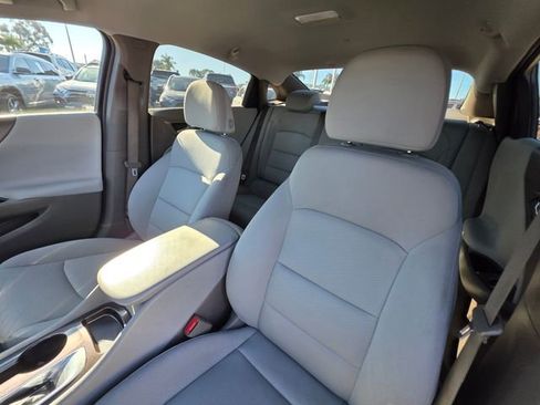 Used 2022 Chevrolet Malibu LS image 13