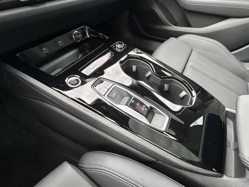 Used 2025 Audi A5 2.0T Prestige image 25