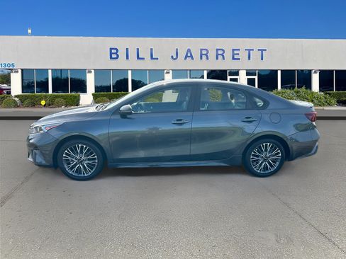 Used 2024 Kia Forte GT-Line FWD image 4
