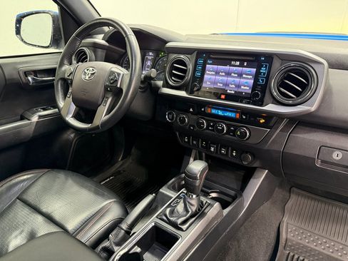 Used 2019 Toyota Tacoma TRD Pro w/ Desert Air Intake Package image 29