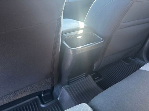 Used 2022 Toyota Tacoma TRD Sport image 34