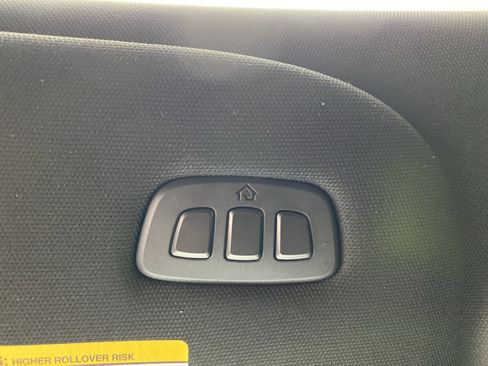 Used 2024 Lincoln Navigator L 4WD image 23